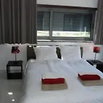 Tatil Evi Moderne Mit Privatem Pool Und Meerblick By Interhome *